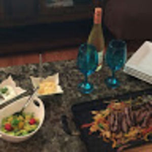 Meet your Posher, Blondine